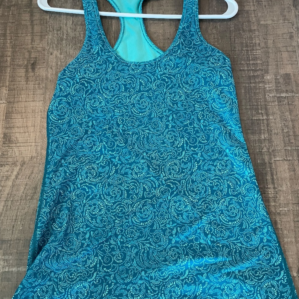 Lululemon Green Tank Top Size 8